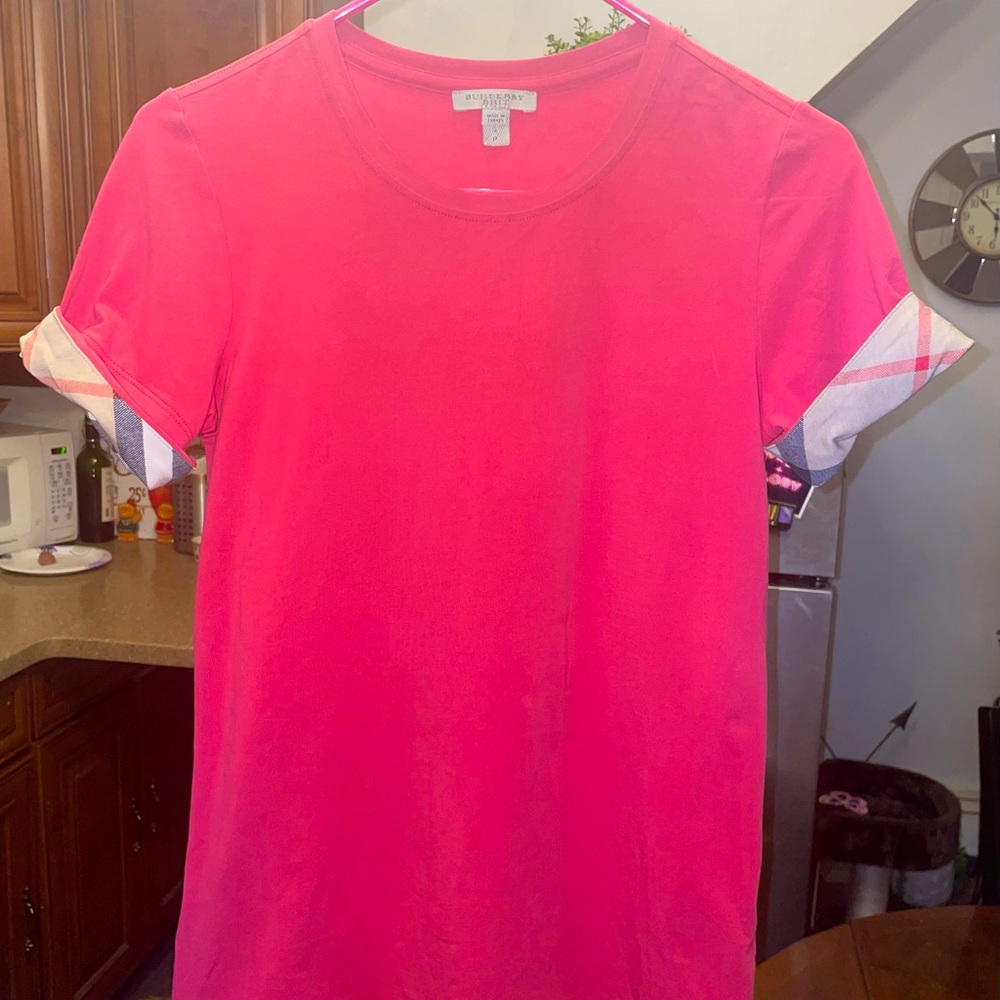 Excellent Condition Pinkish, Coral Burberry Tshirt Sz Small